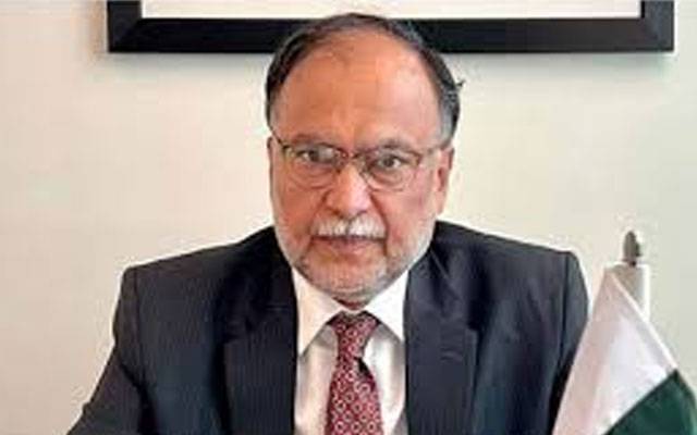 وزیراعظم کے دورہ بیلا روس کے اچھے نتائج آئیں گے: احسن اقبال