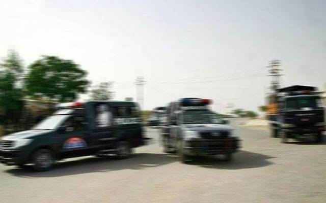 شانگلہ: پولیس کی گاڑی کے قریب بم دھماکہ