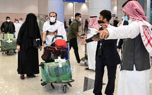سعودی حکومت نےعمرہ زائرین کیلئے نئی شرط رکھ دی