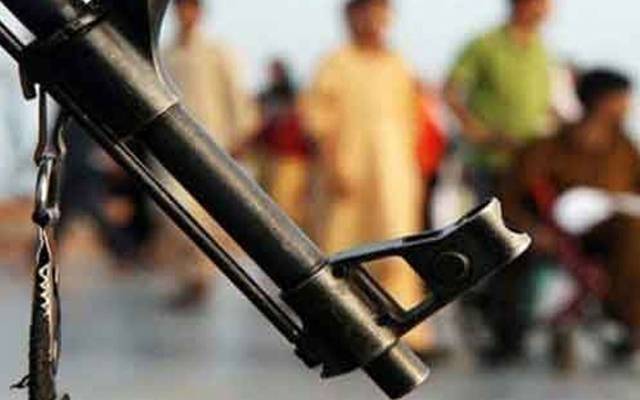  مانگا منڈی؛ جھگڑے کے دوران فائرنگ سے راہگیروں سمیت پانچ افراد زخمی 