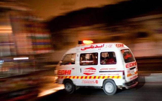 شاہدرہ ٹاؤن: تیز رفتار بس نے موٹر سائیکل سوار خاتون کو کچل دیا