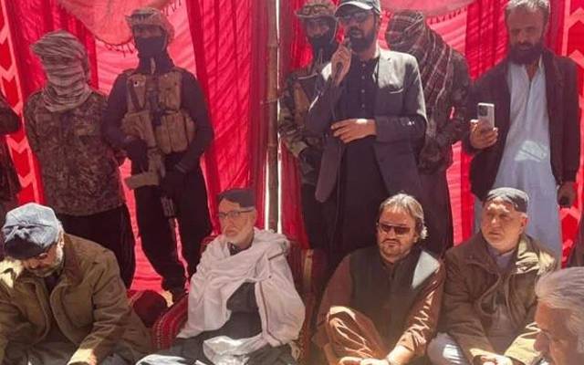  بی این پی نے تنگ آکر دھرنا ختم کرکے ریلیاں نکالنے کا اعلان کردیا 