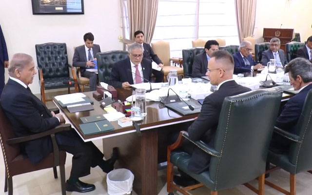 وزیراعظم سے ہنگری کے وزیر خارجہ کی ملاقات، دوطرفہ تعلقات پر تبادلہ خیال 