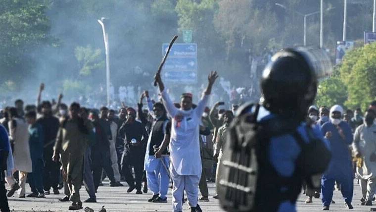 9 مئی مقدمات؛ ملزمان میں چالان کی نقول تقسیم، فرد جرم کے لیے تاریخ مقرر