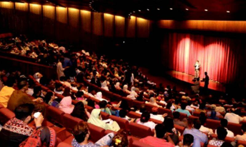  اسٹیج ڈراموں کی سخت ترین مانیٹرنگ،متعدد تھیٹرز کو شوکاز نوٹسز جاری