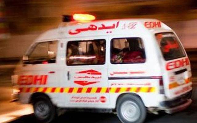  ٹرک اور کار میں تصادم، 4 افراد جاں بحق