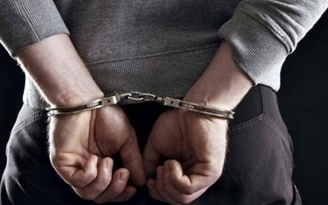 مستی گیٹ پولیس کی بڑی کارروائی، 7 سال سے مفرور اشتہاری گرفتار