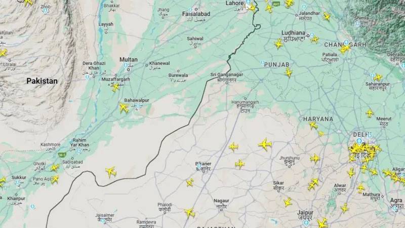 Pakistan's air traffic, India Air Lines, City42 