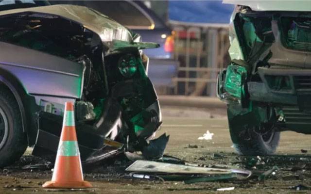 لاہور ؛ 277 ٹریفک حادثات، 330 افراد زخمی