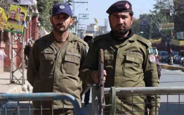 ایس پی سول لائنز کا مختلف گرجا گھروں کا دورہ ، سیکورٹی انتظامات چیک کیے 