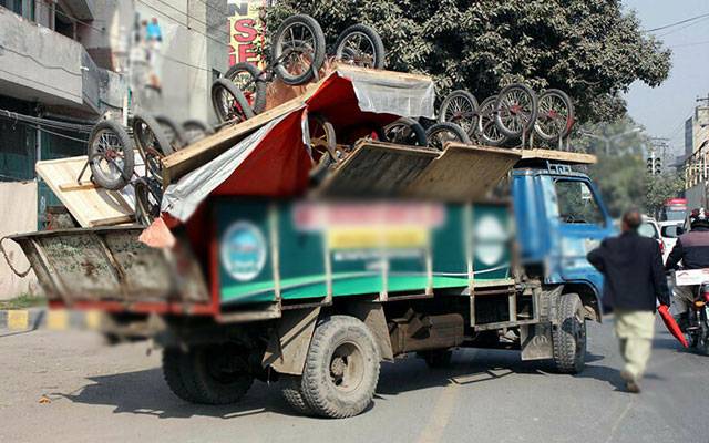 لاہور میں تجاوزات کیخلاف آپریشن جاری،سنگین خلاف ورزیوں پر11مقدمات درج