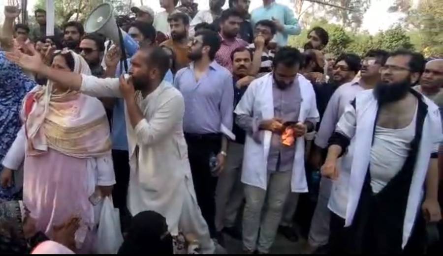  ہسپتالوں میں سرجری کے شیڈول منسوخ کر دیئے، اِن ڈور بند کرنے کی دھمکی