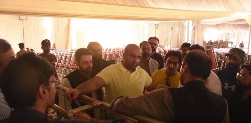 21 ہزار سٹوڈنٹس میں کل لیپ ٹاپ تقسیم کیے جائیں گے 