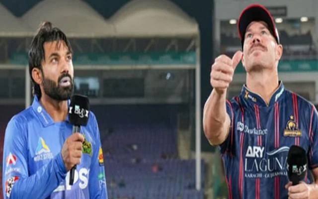 کراچی کنگز کا ٹاس جیت کر بیٹنگ کرنے کا فیصلہ 