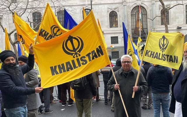 لندن میں پاکستانی اور سکھ کمیونٹی کا بھارتی ہائی کمیشن کے باہر مظاہرہ