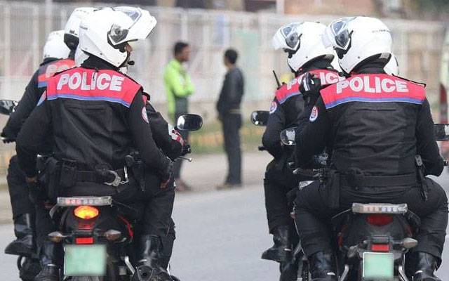 اچھی کارکردگی کے حامل 10 ڈولفن اہلکاروں میں تعریفی اسناد کی تقسیم 