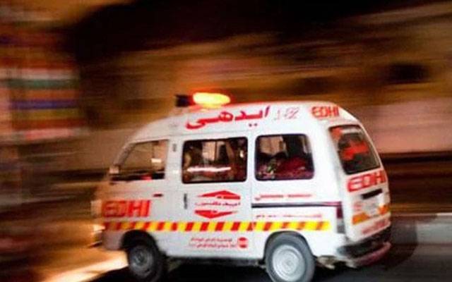 خوفناک ٹریفک حادثہ؛ 3 افراد جاں بحق، 7 زخمی 