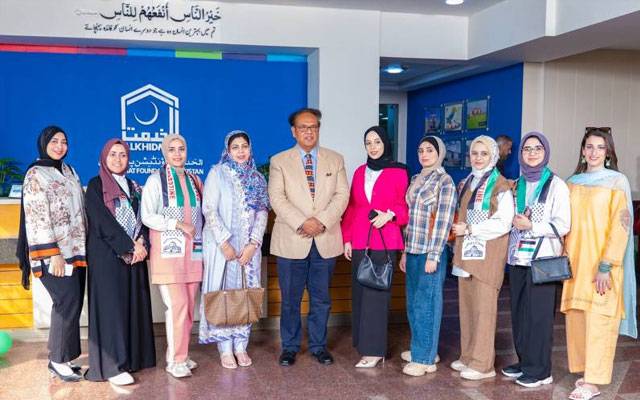 الخدمت ہیڈ آفس میں فلسطینی سٹوڈنٹس کے اعزاز میں پروقار تقریب