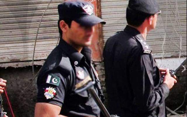 پولیس چوکیوں پر دہشتگردوں کے دو حملے ناکام، جوابی کارروائی میں 2 خوارج ہلاک 