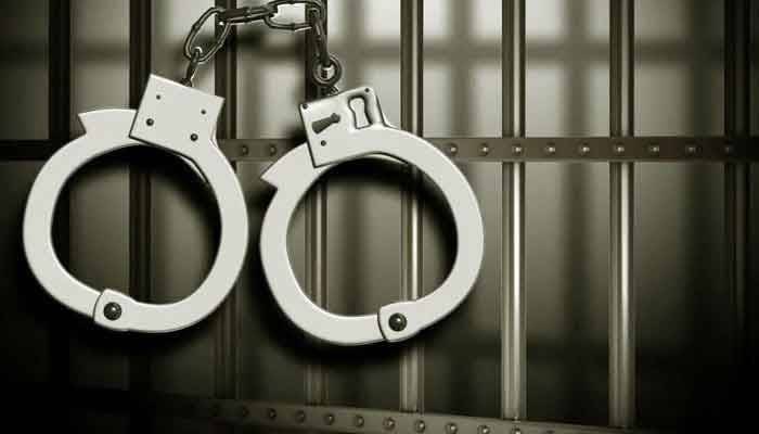 پولیس اہلکاروں کے خلاف شہری کو لوٹنے کا مقدمہ درج، 3 گرفتار