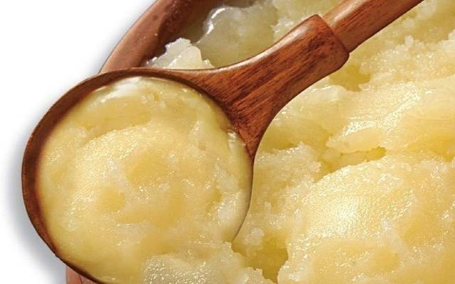 مہنگائی کے ستائے عوام کیلئے خوشخبری، گھی کی قیمتوں میں بڑی کمی