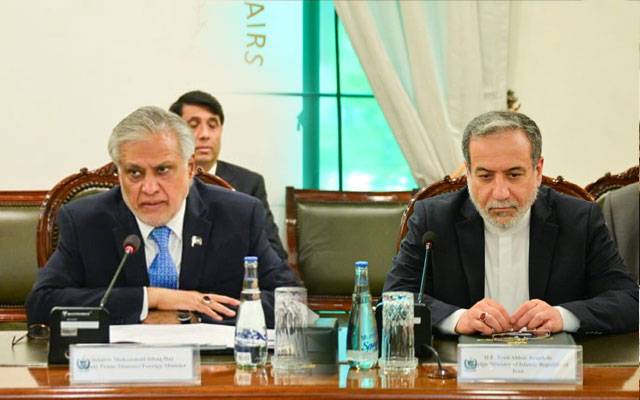 اسحاق ڈار سے ایران کے وزیر خارجہ کی ملاقات، علاقائی و بین الاقوامی امور پر تبادلہ خیال 