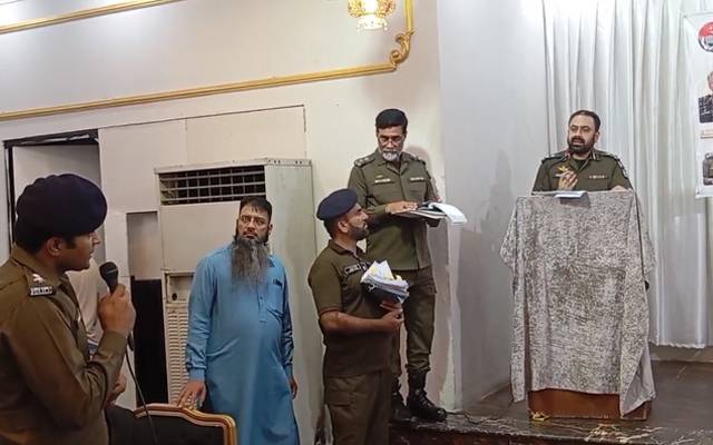 ڈی آئی جی انویسٹی گیشن کی کھلی کچہری ؛شکایات کا فوری ازالہ کیا جائے