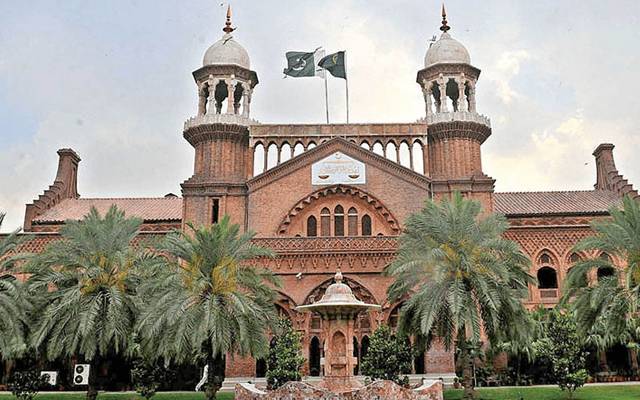 سکولوں میں مشروبات پر پابندی کیلئےدرخواست کےقابل سماعت ہونےپرفیصلہ محفوظ