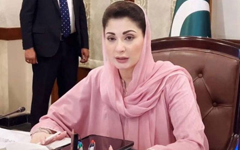  پوری قوم پاکستان پر مسلط کی گئی اس جنگ میں پاک فوج کے  ساتھ کھڑی ہے