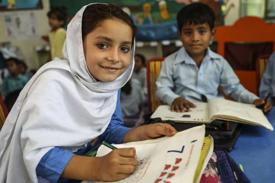  Punjab education, Punjab Schools, Girl students, Higher Education Commission, Uzma Bukhari, Fake notification. 