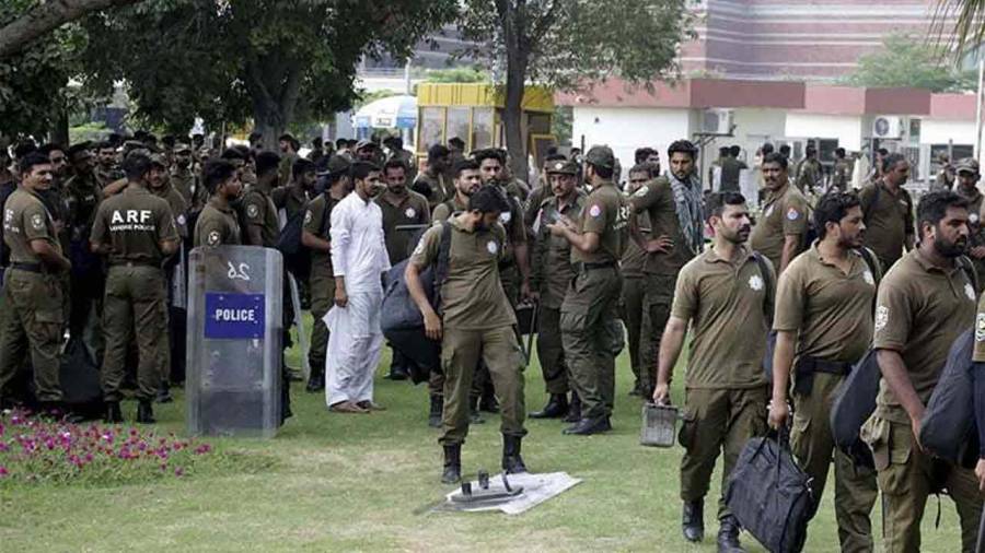 ملک میں کشیدہ جنگی صورتحال کے باعث پنجاب پولیس ہائی الرٹ، چھٹیاں منسوخ 