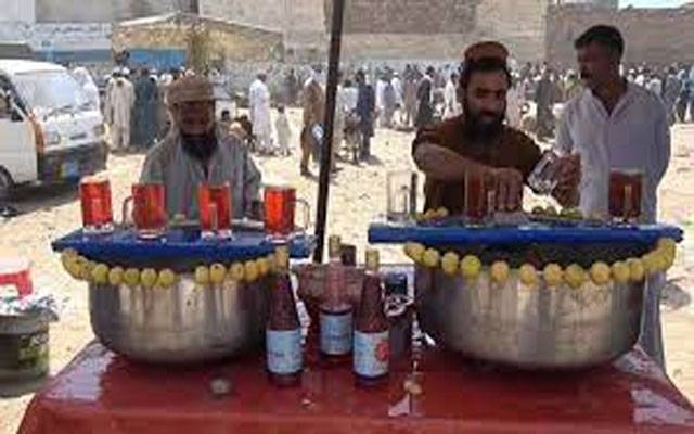  گرمی کی شدت میں اضافہ، غیر معیاری رنگے برنگے شربتوں کی فروخت جاری 