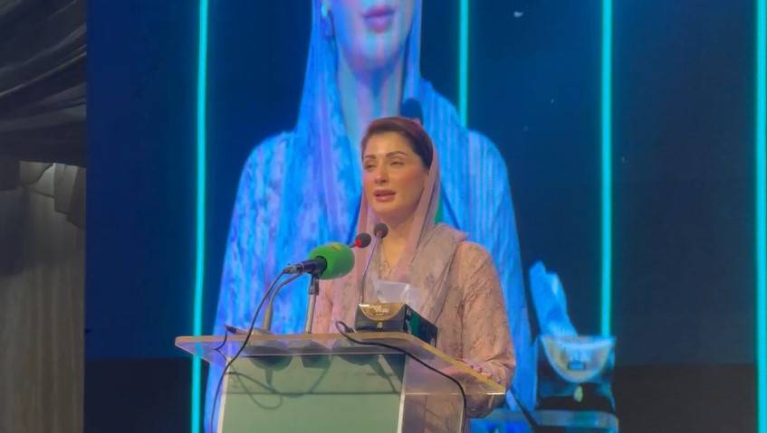 کسانوں کے لیے بڑی خوشخبریاں ، مفت ٹریکٹر، 99 فیصد سبسڈی پرسولر اور کیش گرانٹ سکیم ؛ وزیر اعلیٰ نے اعلان کردیا