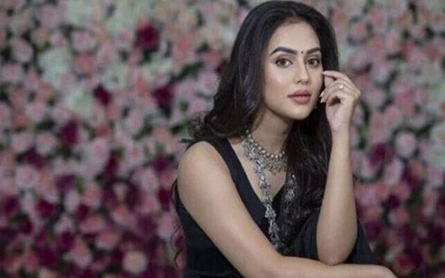 معروف اداکارہ کو گرفتار کر لیاگیا