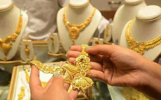  سونے کی قیمت میں ہزاروں روپے کمی 