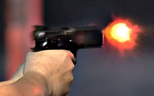 گلشن راوی: 2گروپوں میں تصادم، گولی لگنے سے راہگیر زخمی 