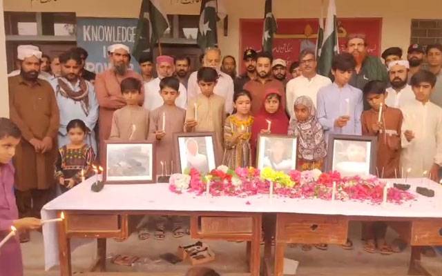 آرمی پبلک اسکول بس پر حملہ؛ ڈیرہ بگٹی میں پُراثر دعائیہ تقریب، شہداء کو خراجِ عقیدت 