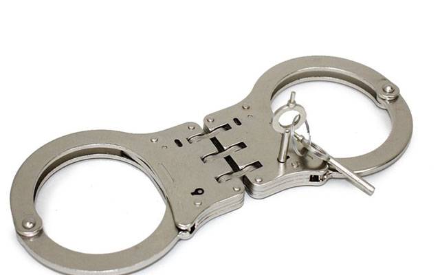 میچ کیلئے آنے والے تماشائیوں سے وارداتیں کرنے والا گروہ گرفتار