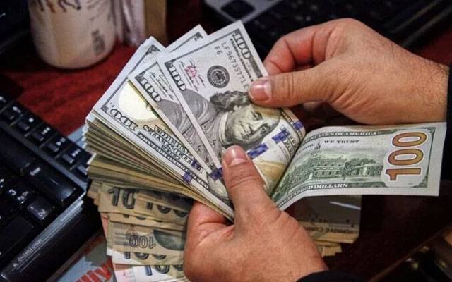 ڈالر کی قیمت میں کمی