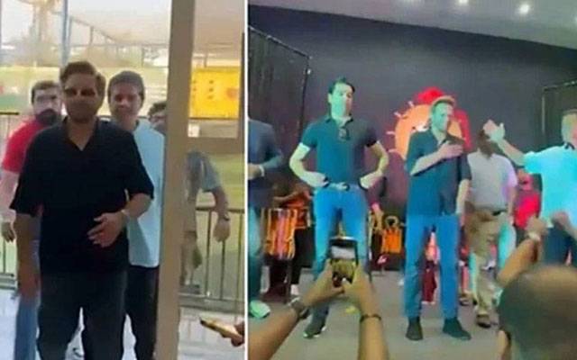 دبئی : انڈین کمیونٹی کے ایونٹ میں شاہد آفریدی ، عمر گل مدعو، بھارت میں انتہا پسند سر پیٹنے لگے