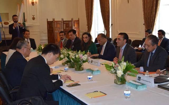 پاکستانی وفد کی اقوام متحدہ میں چین، روس سمیت کئی ممالک کے نمائندوں سے ملاقاتیں، پاکستان کا مؤقف پیش کیا
