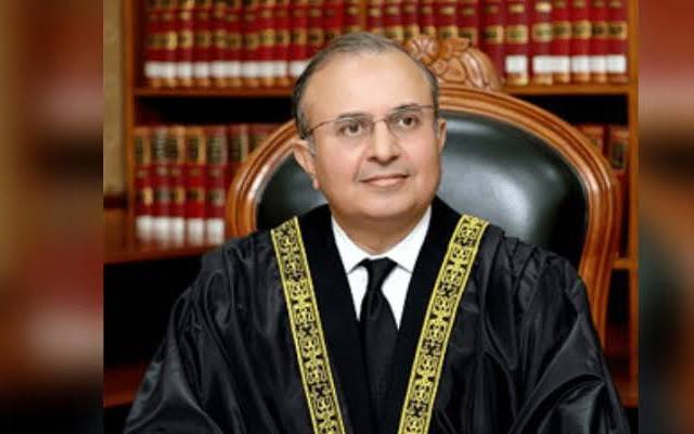 جسٹس سید منصور علی شاہ  کل  قائم مقام چیف جسٹس پاکستان کے عہدے کا حلف اٹھائیں گے 