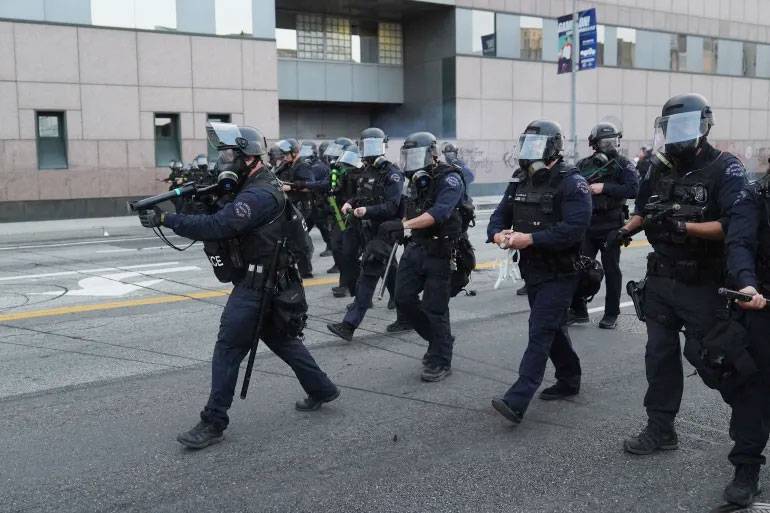 ‘military-style’ raids، ؒLos Angeles Operation, Immigrants rights activist, LA Mayor, California Governor , Trump Administration 