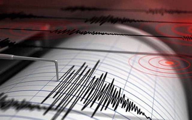 کولمبیا میں 6.3 شدت کے زلزلہ سے سڑکوں پر دراڑیں، عمارتیں زمین بوس