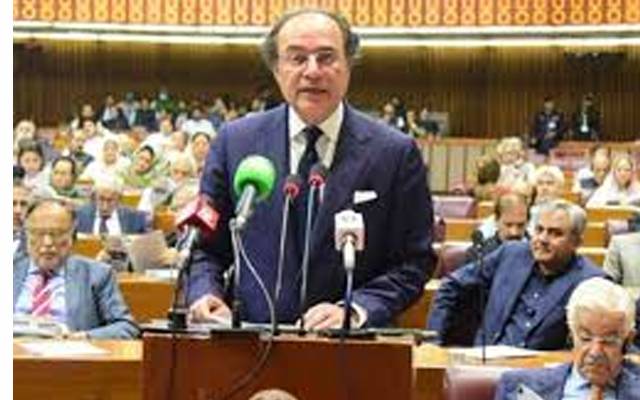 قومی اسمبلی کا اجلاس؛ وزیر خزانہ نے اپوزیشن کے شور شرابے میں بجٹ پیش کردیا 