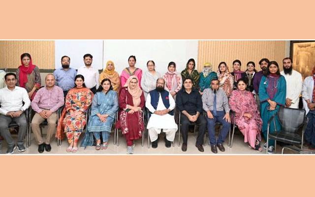 فاطمہ جناح میڈیکل یونیورسٹی لاہور میں طبی تحقیق پر مبنی تربیتی کورس کا انعقاد