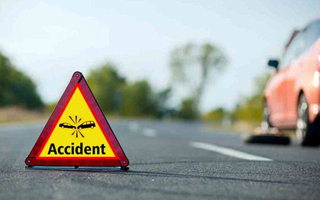 لاہور میں 260 ٹریفک حادثات، 347 افراد زخمی 