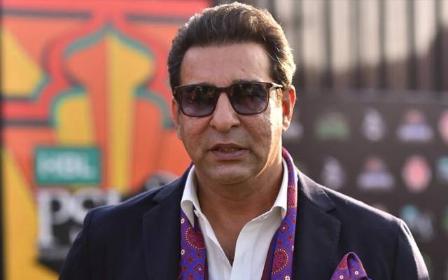 وسیم اکرم کا اپنے مجسمے پر ردعمل، اہم پوسٹ شیئر کردی