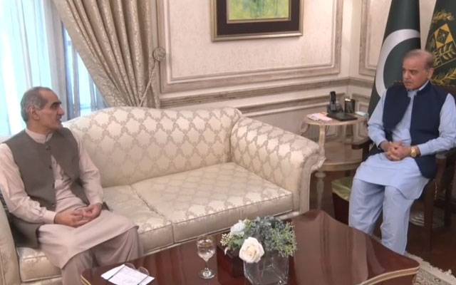 وزیرِ اعظم سے خواجہ سعد رفیق کی ملاقات، ملکی سیاسی صورتحال پر گفتگو