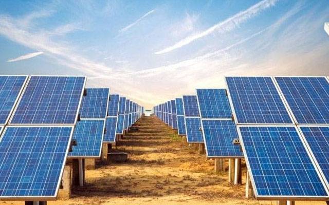  سولر پینل پر 18 فیصد ٹیکس ختم کرنے کی سفارش